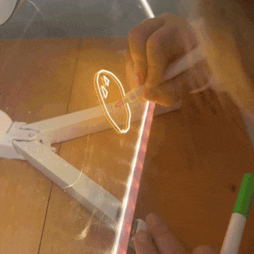 Kreative LED-Schreib- und Zeichentafel